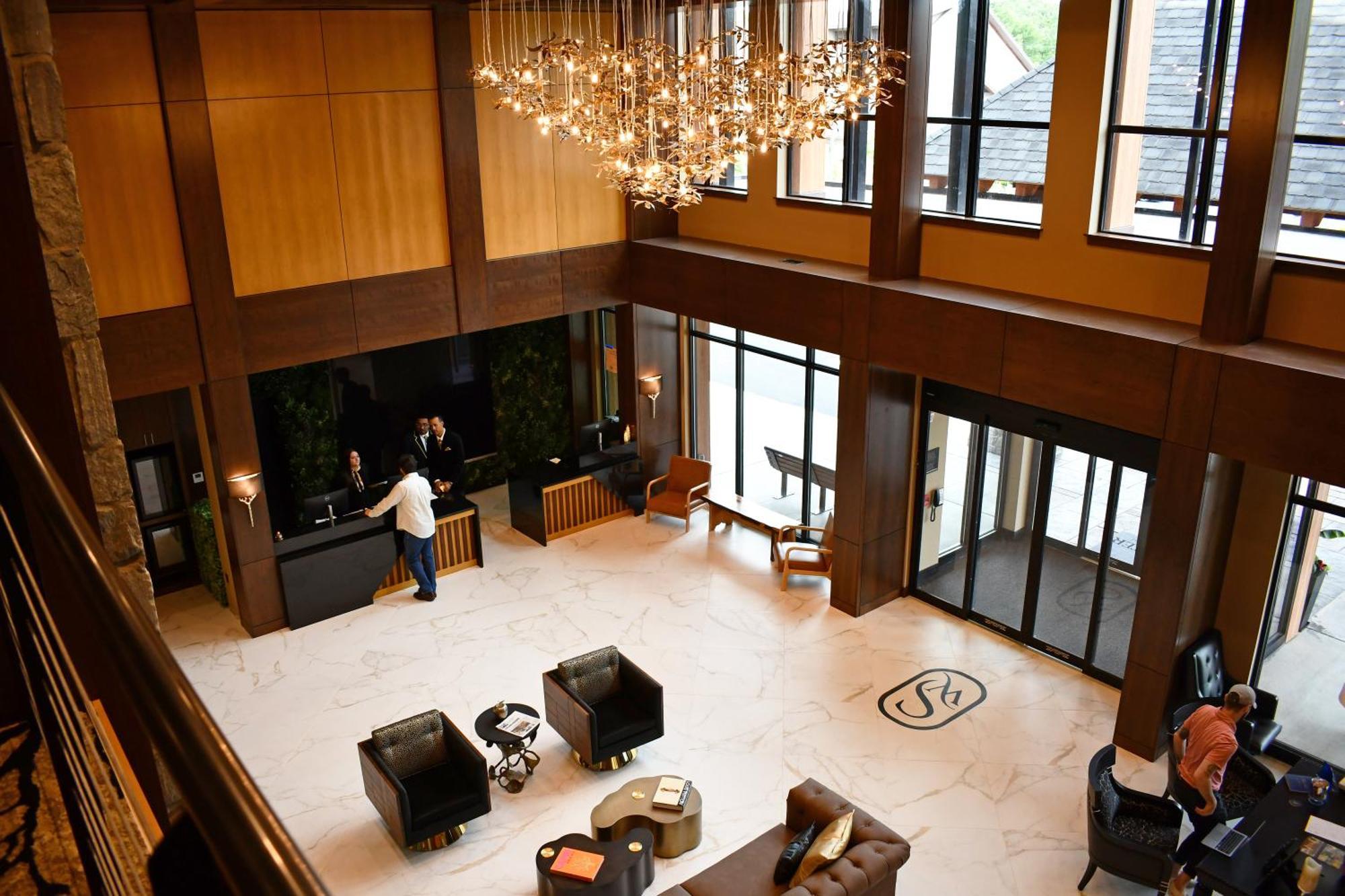 The Swiftwater Hotel Eksteriør billede